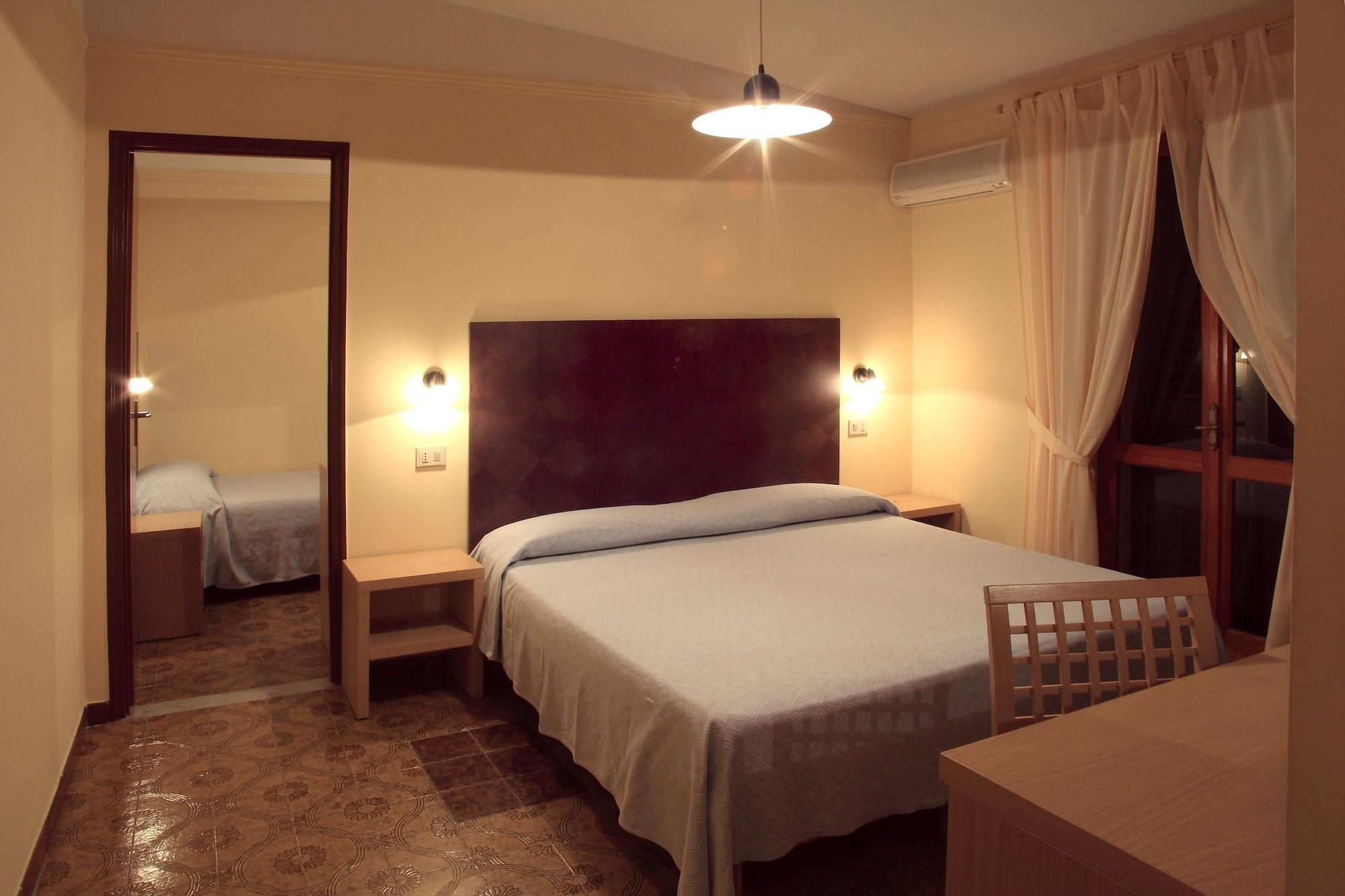 Hotel Grotticelle Капо Ватикано Екстериор снимка
