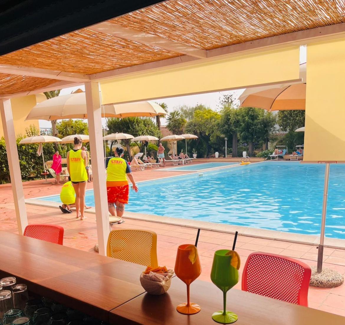Hotel Grotticelle Капо Ватикано Екстериор снимка